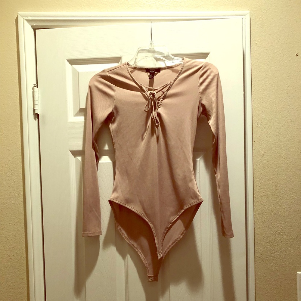Tan Top - Picture 1 of 2